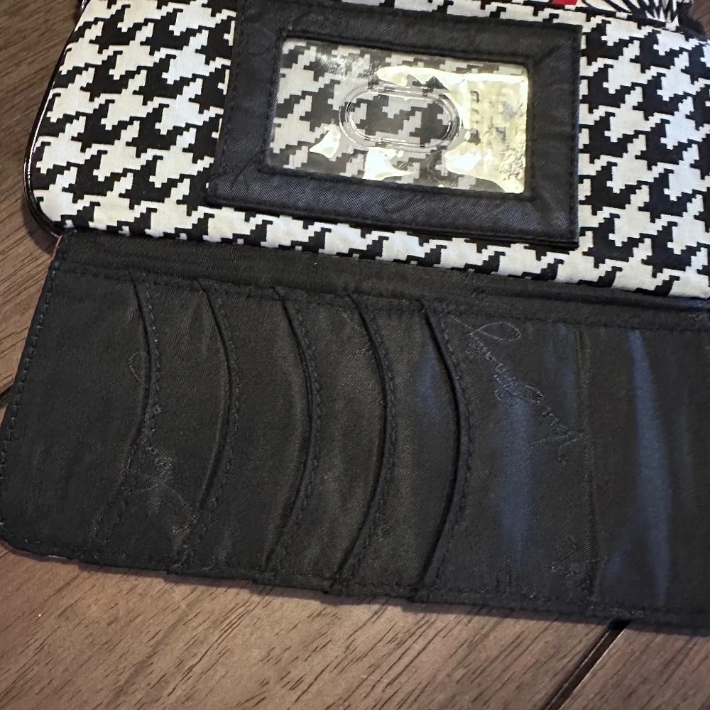 Vera Bradley Retired Deco Daisy & Houndstooth Wristlet Wallet w Checkbook Holder